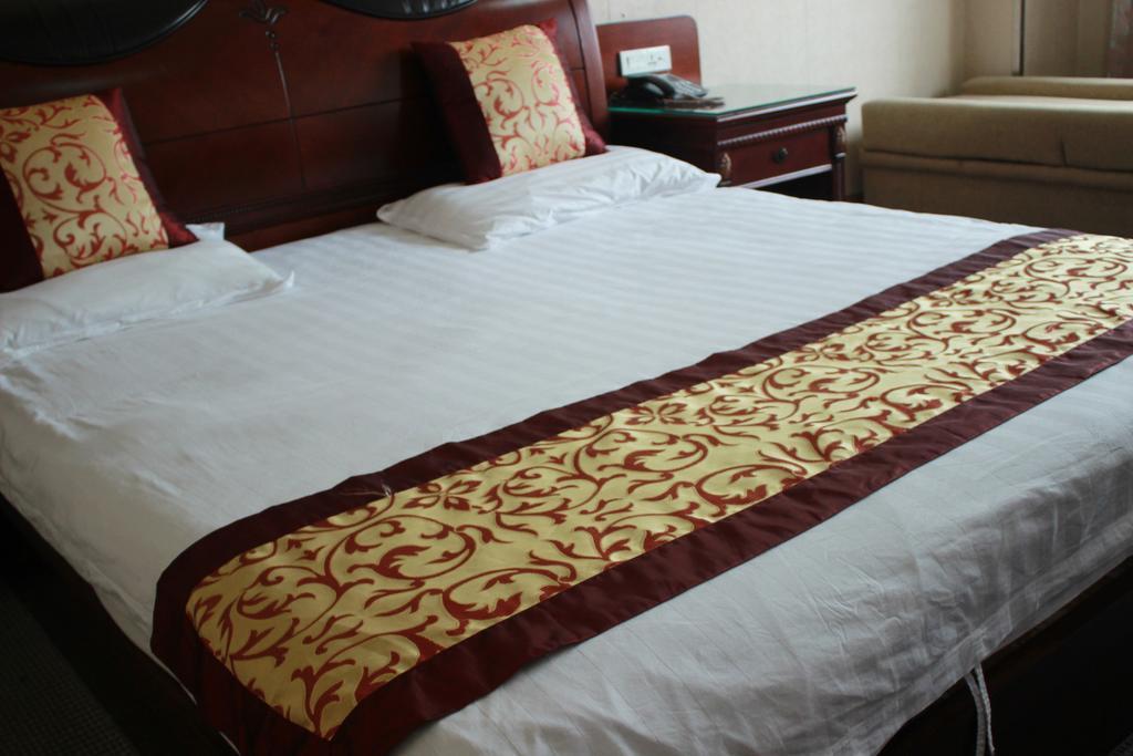 Taizhou Taishan Business Hotel Номер фото