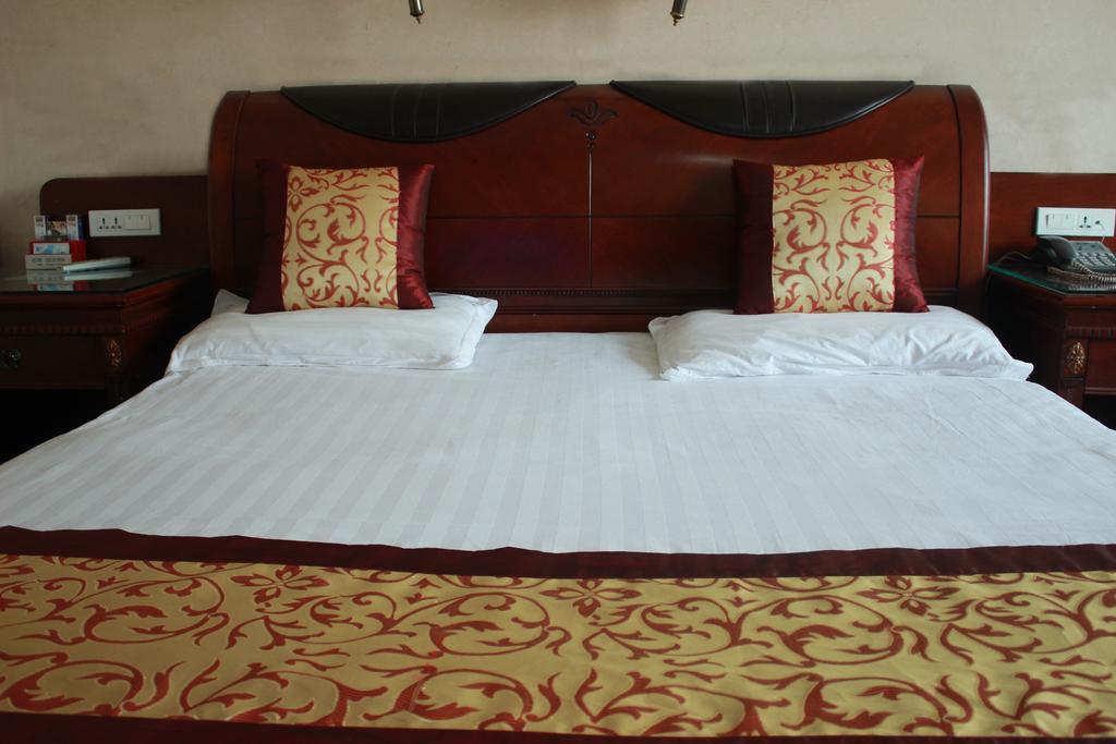 Taizhou Taishan Business Hotel Номер фото